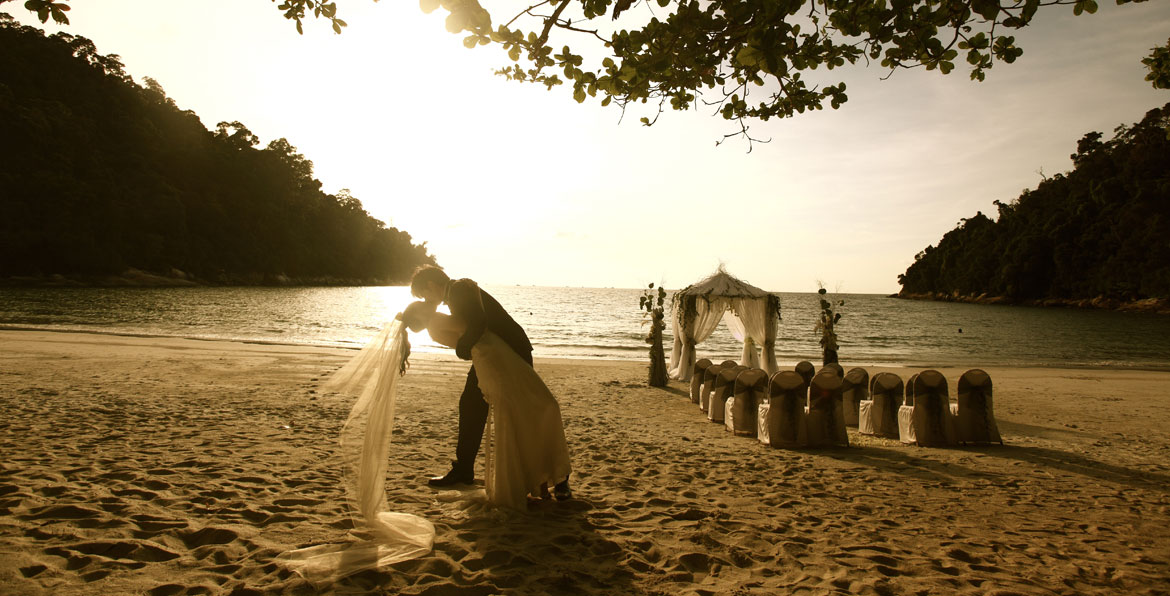 Signature Wedding at Sea